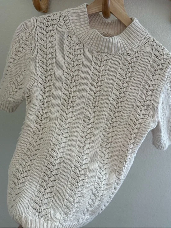 GAP cream short sleeve pointelle mockneck knit sweater size XS minimalist - Picture 6 of 10
